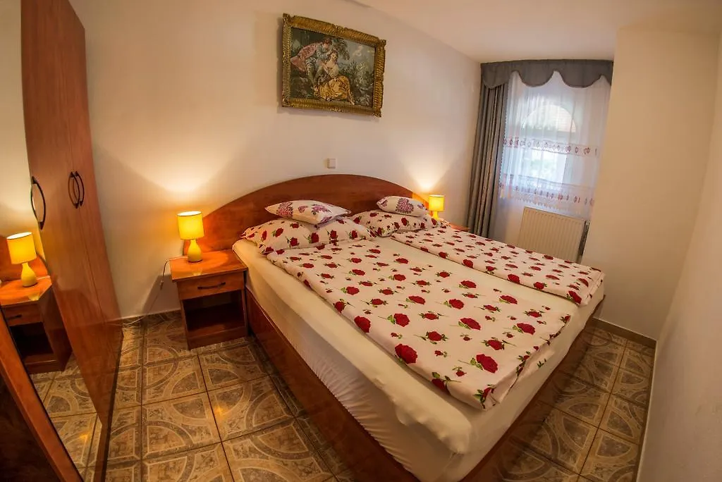 Apartments Anita Pula